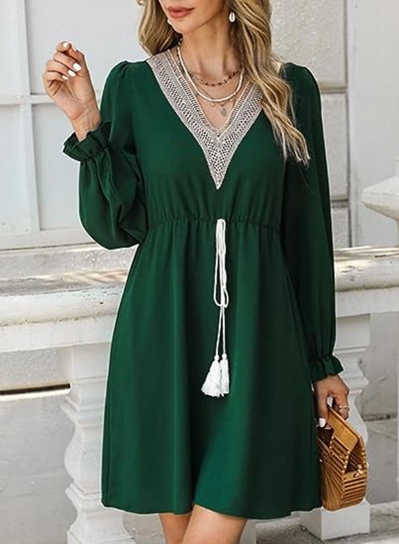 Solid Color Long Sleeve Lace V-neck Tight Waist Dress - Image 7