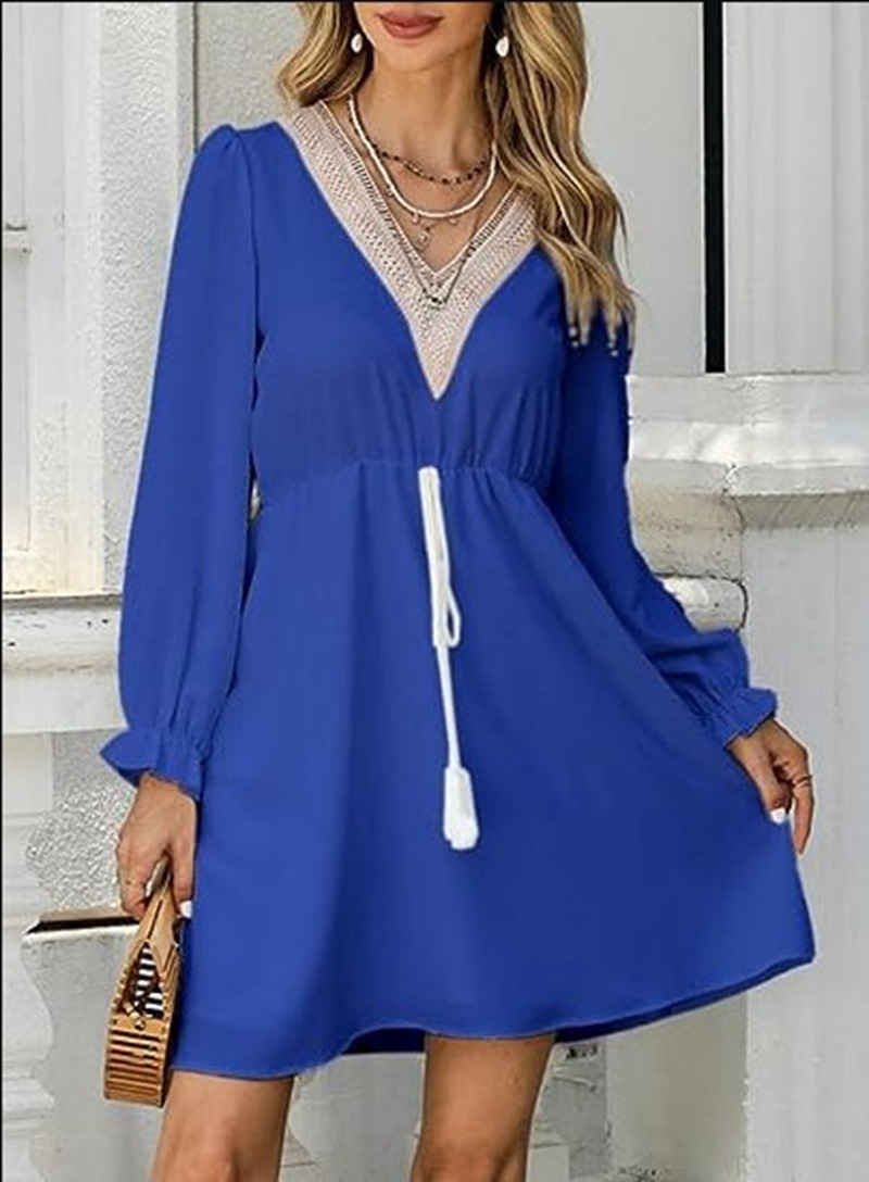 Solid Color Long Sleeve Lace V-neck Tight Waist Dress - Image 4