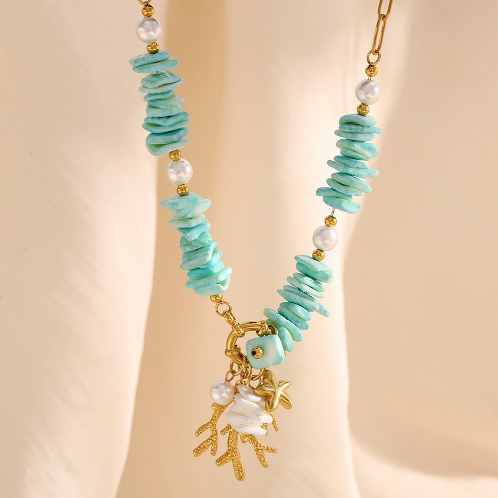 Women's Retro Versatile Natural Stone Pendant Paper Clip Necklace